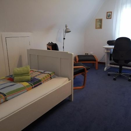 Apartment & Zimmer Familie Trescher Tübingen Exterior foto