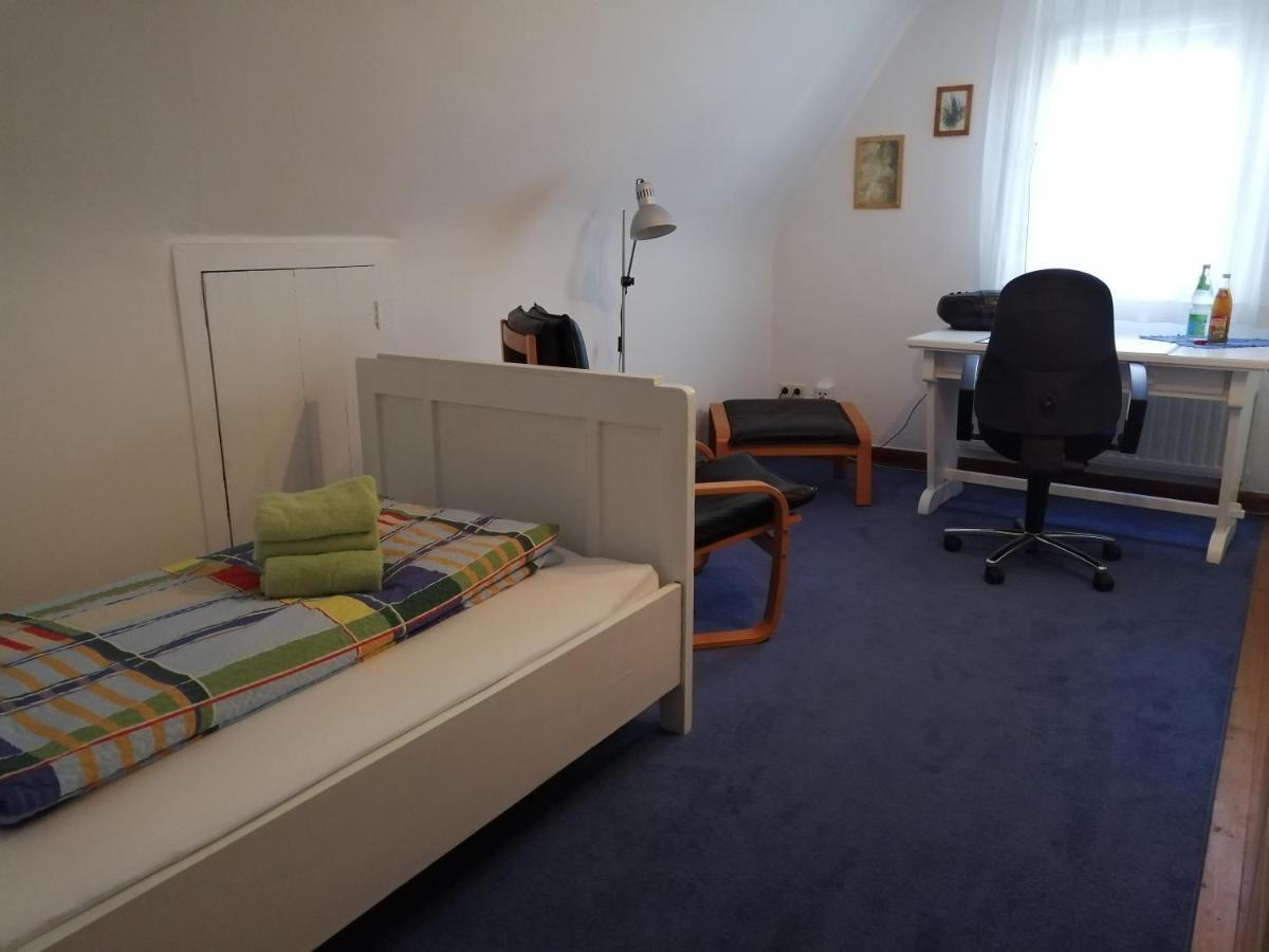 Apartment & Zimmer Familie Trescher Tübingen Exterior foto